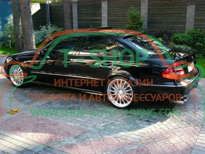 Козырек на стекло Mercedes E-Class W211 02-09 Бленда
