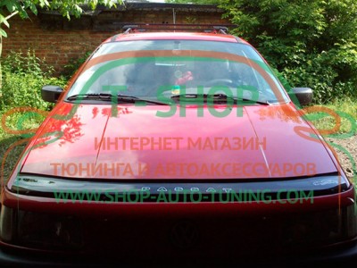 Мухобойка, дефлектор капота Volkswagen Passat B3 1988-1993 (Vip Tuning)