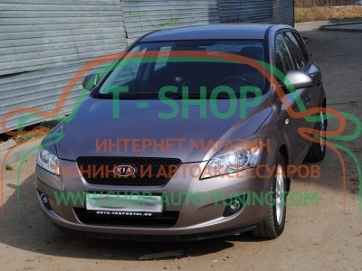 Реснички на фары Kia Ceed 2006-2013 (стеклопластик, под покраску)