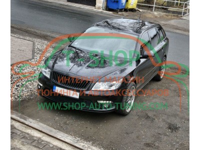 Реснички на фары Skoda Octavia A5 2009-2013 (стеклопластик, под покраску)