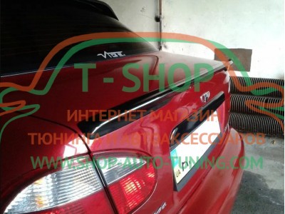 Спойлер Daewoo Lanos Лип с вырезом