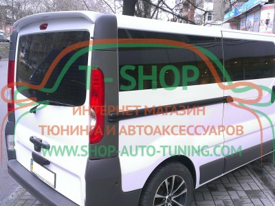 Спойлер Renault Trafic 01-14 ДСТ