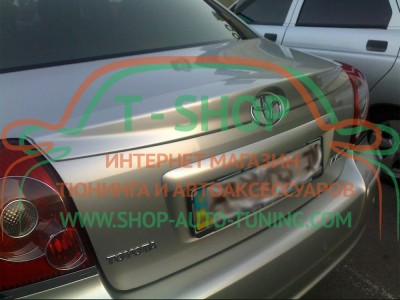 Спойлер Toyota Avensis 2003-2008